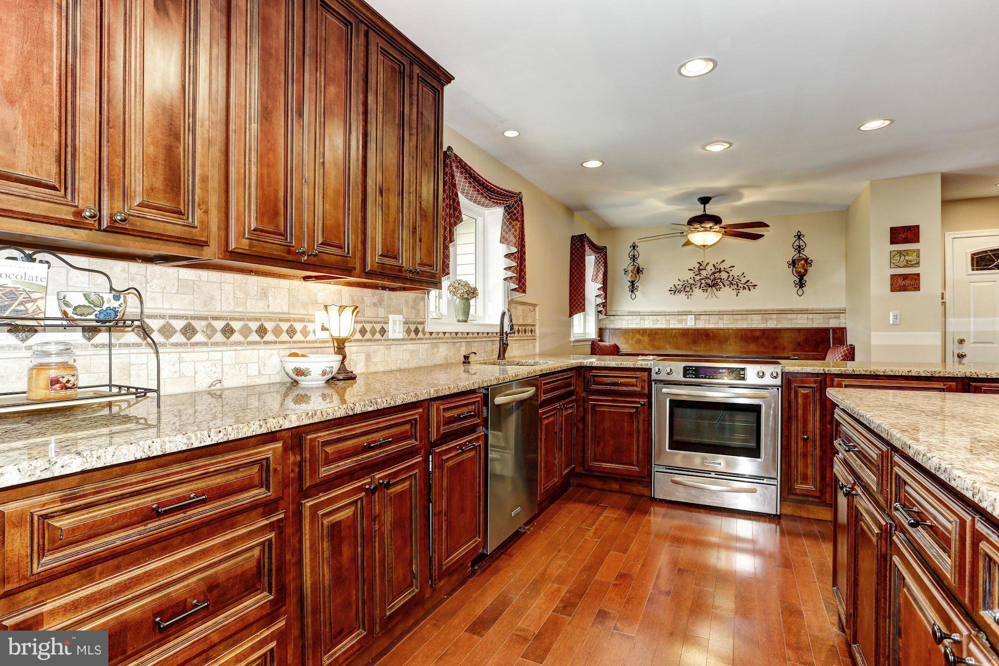 13000 12 Hills Road Clarksville, MD 21029 - Photo 8 of 30 Kitchen