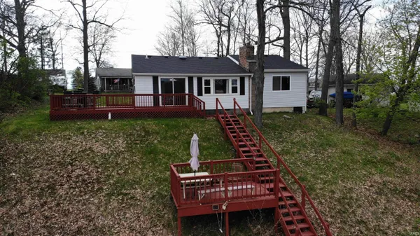 $290,000 | 175 Ln 250B West Otter Lake, Angola, IN 46703