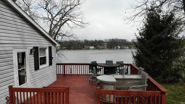 $290,000 | 175 Ln 250B West Otter Lake, Angola, IN 46703