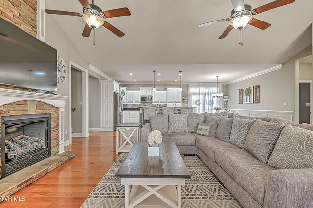 $639,900 | 19796 Spur Strap Road, Bristol, VA 24202