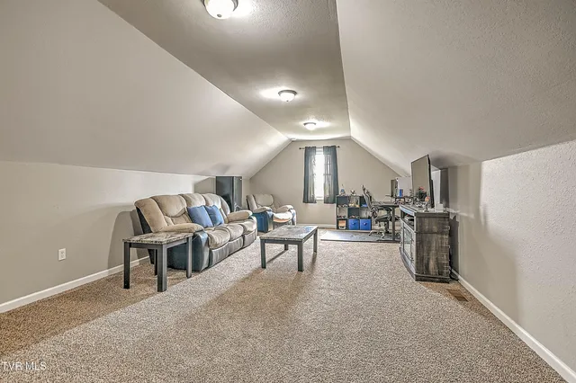 $639,900 | 19796 Spur Strap Road, Bristol, VA 24202