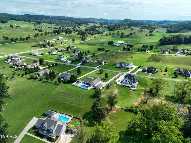 $639,900 | 19796 Spur Strap Road, Bristol, VA 24202