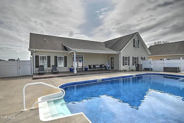 $639,900 | 19796 Spur Strap Road, Bristol, VA 24202