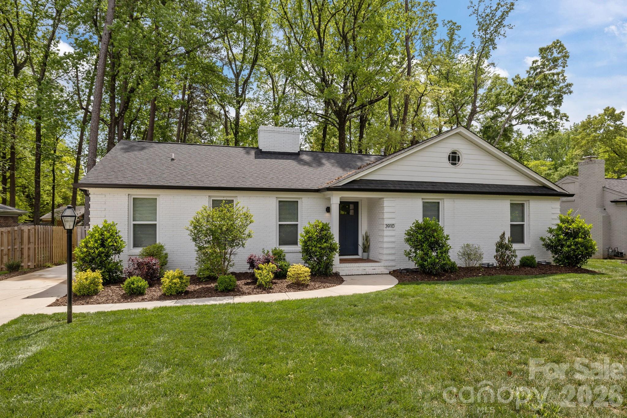 3910 Sulkirk Road Charlotte, NC 28210 - Photo 3 of 47 Gallery Image 3