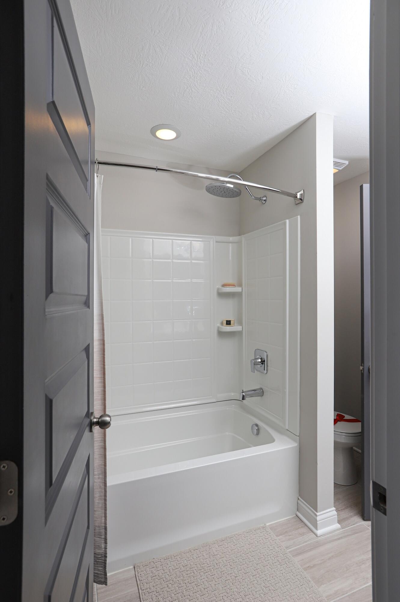 22 North Center Street Springfield, OH 45502 - Photo 24 of 28