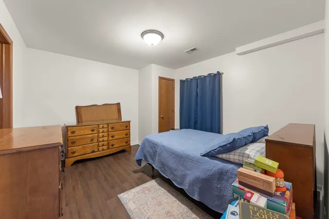 $909,900 | 393 16th Place, Lombard, IL 60148