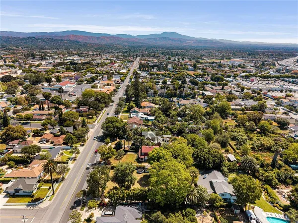$2,900,000 | 440 West Main Street, Tustin, CA 92780