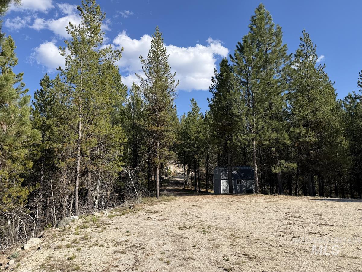 211 Pointes Road Cascade, ID 83611 - Photo 10 of 22