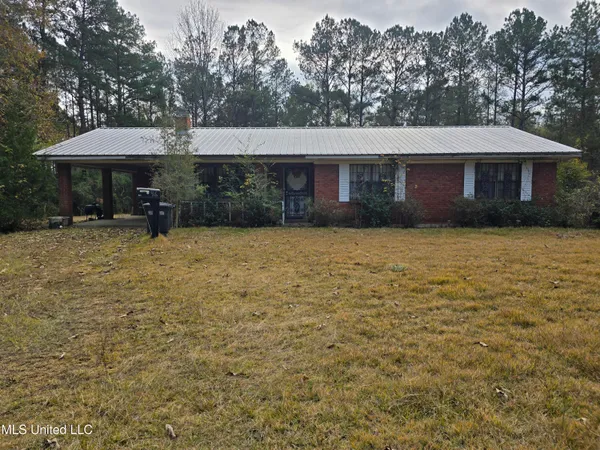 $110,000 | 46 Matilda Lane, Newhebron, MS 39140