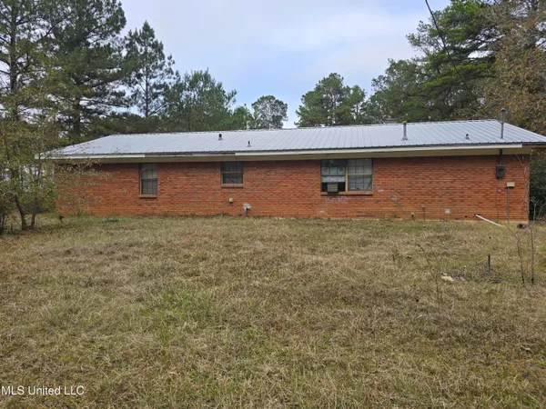 $110,000 | 46 Matilda Lane, Newhebron, MS 39140
