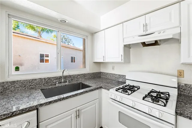 $530,000 | 13341 Holbeck Court, Moreno Valley, CA 92553