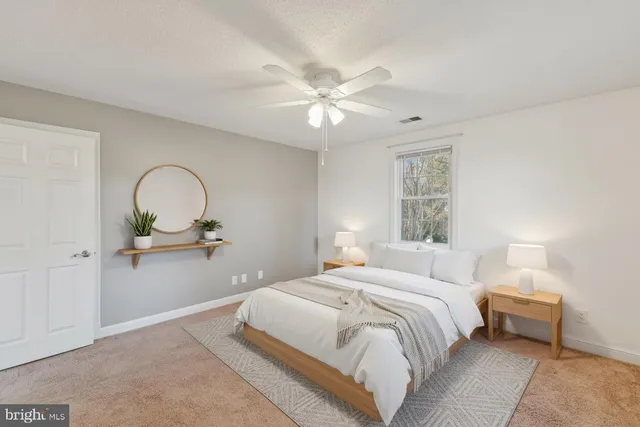 $355,000 | 2813 Arlington Boulevard, Unit 159, Arlington, VA 22201