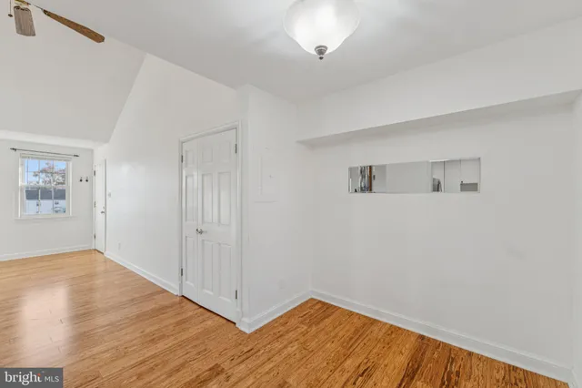 $355,000 | 2813 Arlington Boulevard, Unit 159, Arlington, VA 22201