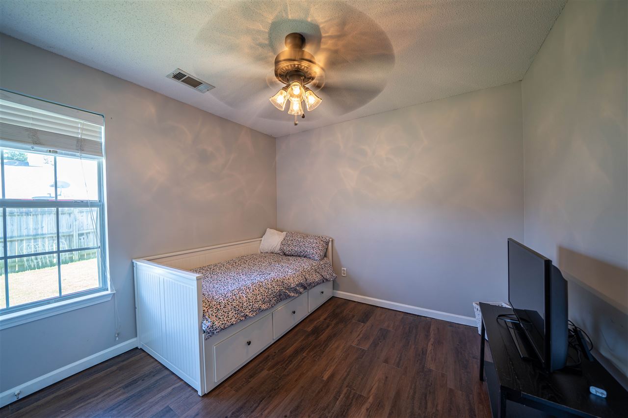 10089 Cross Ridge Road Cordova, TN 38018 - Photo 7 of 17 Gallery Image 7