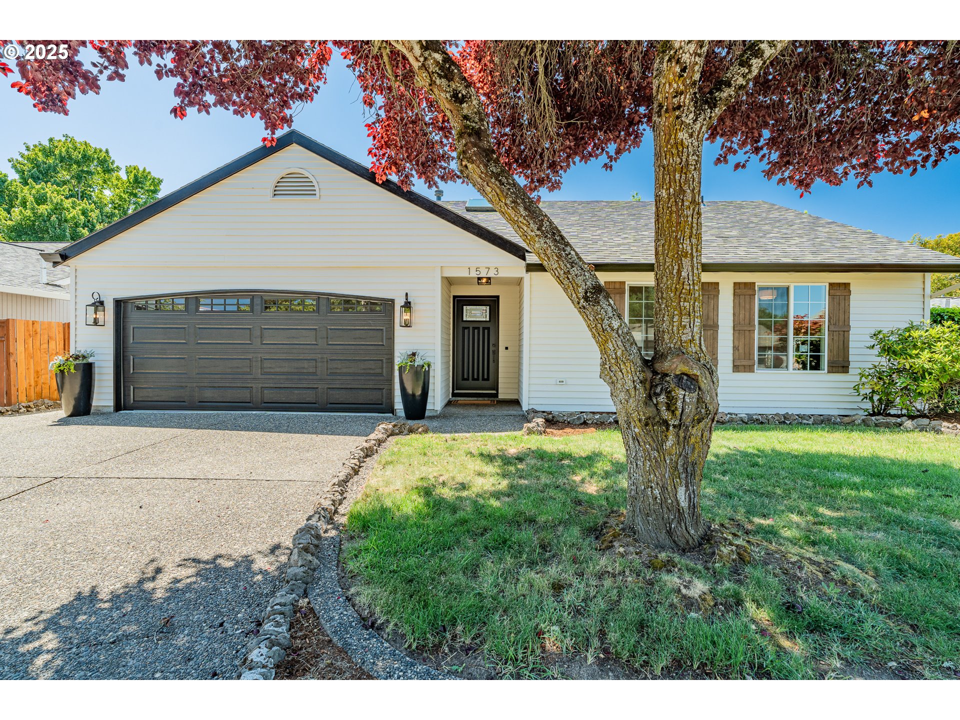 1573 Southwest 209th Ave