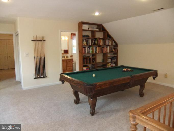 10 Grays Road Lothian, MD 20711 - Photo 11 of 30 Family Room