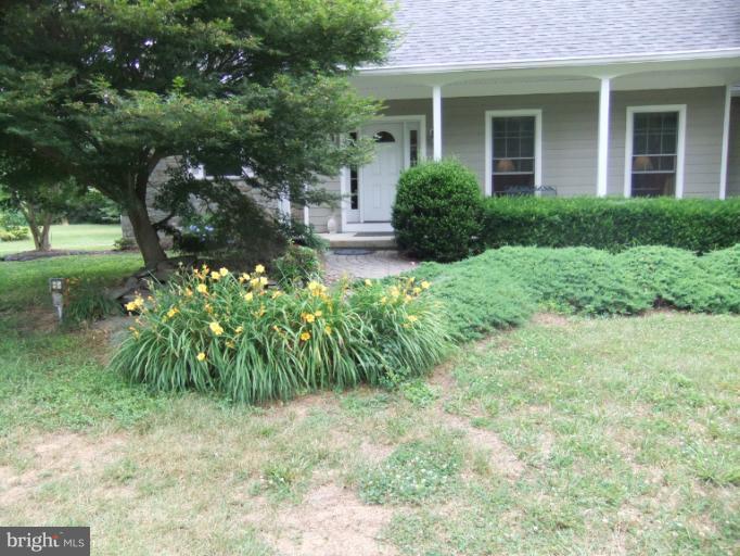 10 Grays Road Lothian, MD 20711 - Photo 19 of 30 Exterior (Front)