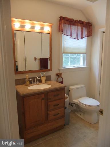 10 Grays Road Lothian, MD 20711 - Photo 5 of 30 Bath