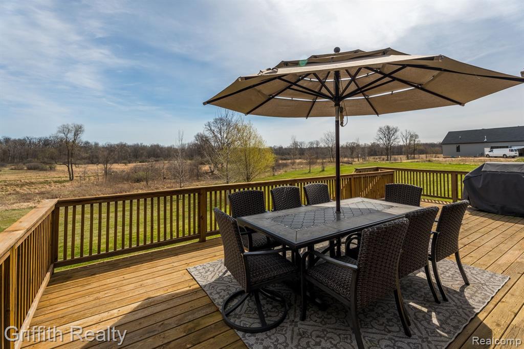 486 North Hacker Road Howell, MI 48843 - Photo 14 of 44