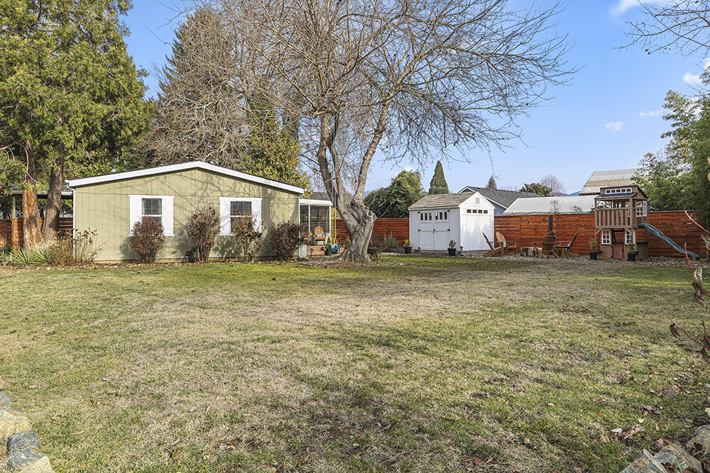 2175 Lower River Road Grants Pass, OR 97526 - Photo 34 of 44 32