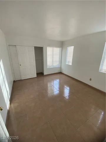 $1,400 | 4404 West W Lake, Unit 102, Las Vegas, NV 89108