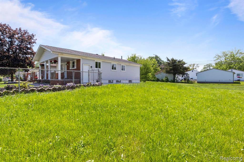 13710 Beech Daly Road Taylor, MI 48180 - Photo 36 of 38