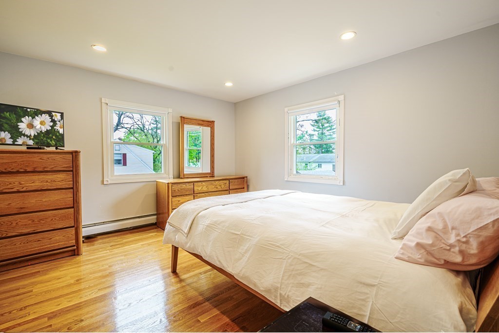 5 Davis Road Tewksbury, MA 01876 - Photo 13 of 27 Gallery Image 13