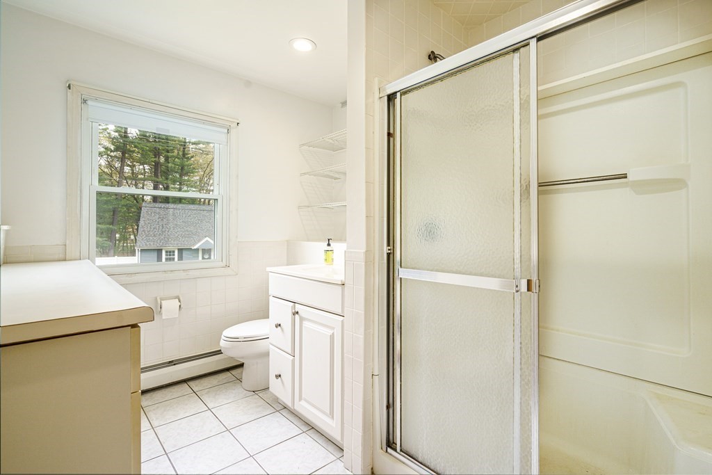 5 Davis Road Tewksbury, MA 01876 - Photo 16 of 27 Gallery Image 16