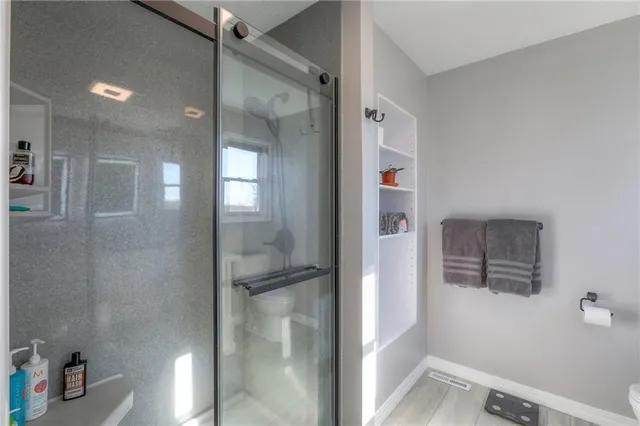 $600,000 | 19885 West 222nd Place, Spring Hill, KS 66083