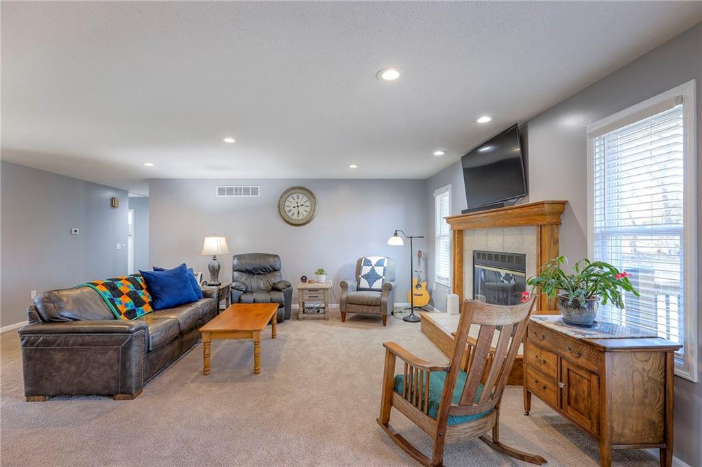 19885 West 222nd Place Spring Hill, KS 66083 - Photo 8 of 72