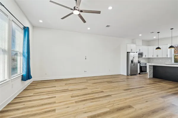 $2,350 | 3601 Rebecca Street, Unit A, Houston, TX 77021