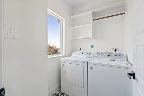 $2,350 | 3601 Rebecca Street, Unit A, Houston, TX 77021