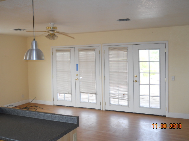 1014 North Mountain View Road Apache Junction, AZ 85119 - Photo 8 of 28 Dining Area
