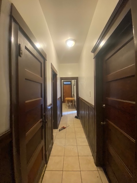 3903 West Monroe Street Chicago, IL 60624 - Photo 5 of 9 a hallway with closet