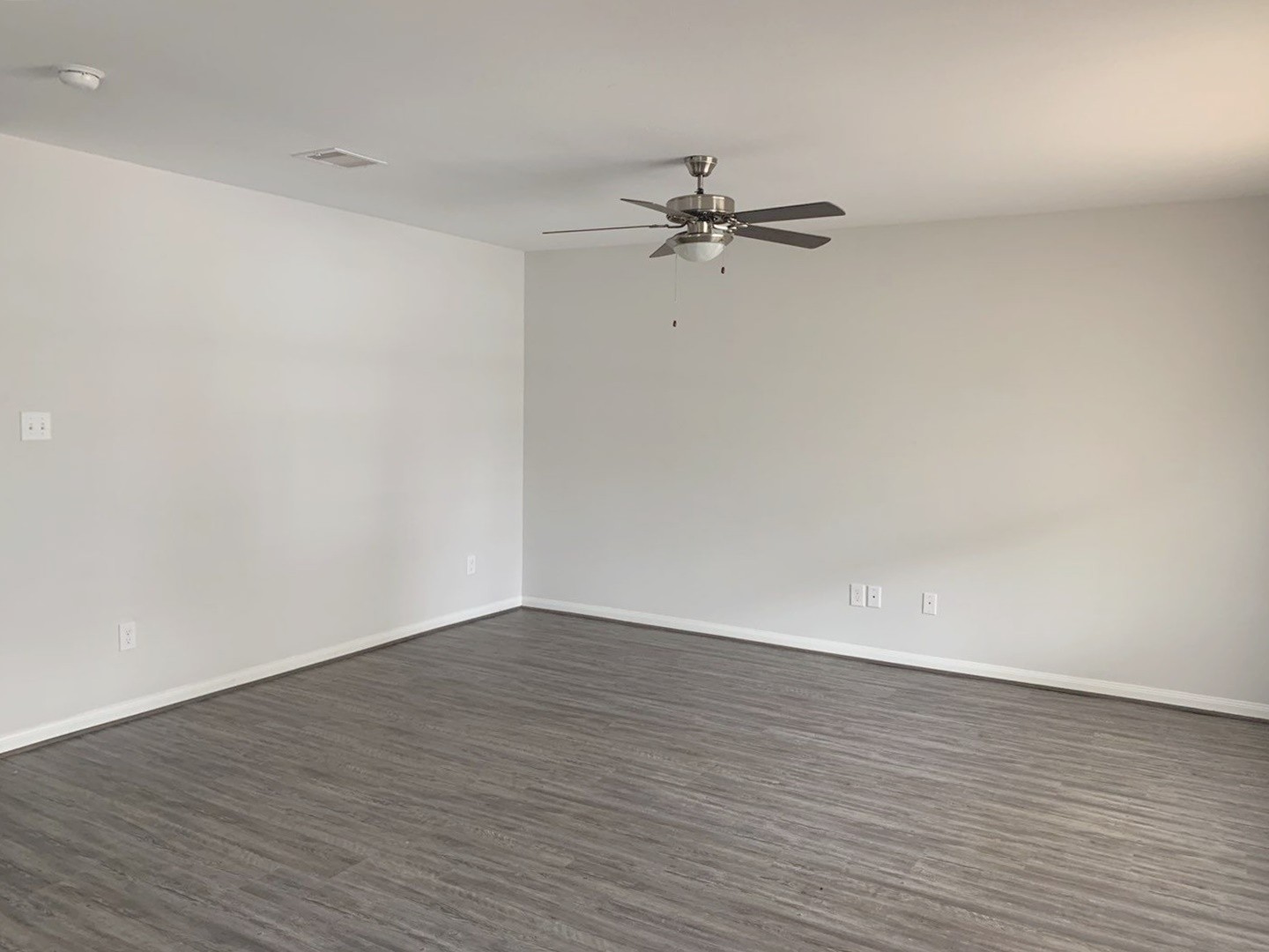 7801 Angus Street Houston, TX 77028 - Photo 5 of 18 Gallery Image 5