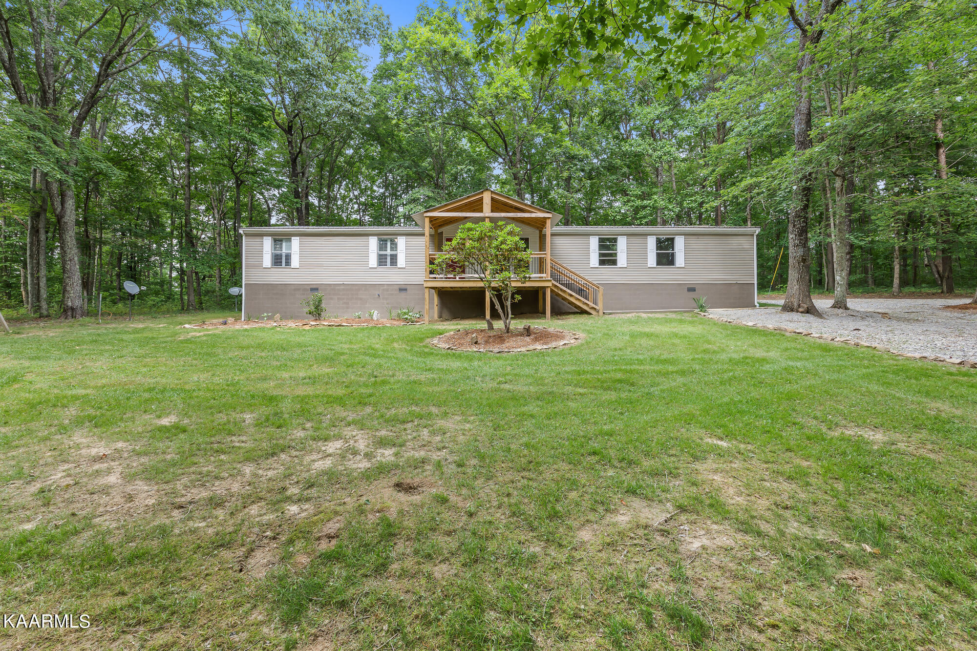 236 Grapevine Road Crossville, TN 38572 - Photo 1 of 32 mls-236 Grapevine Rd, Crossville__1798