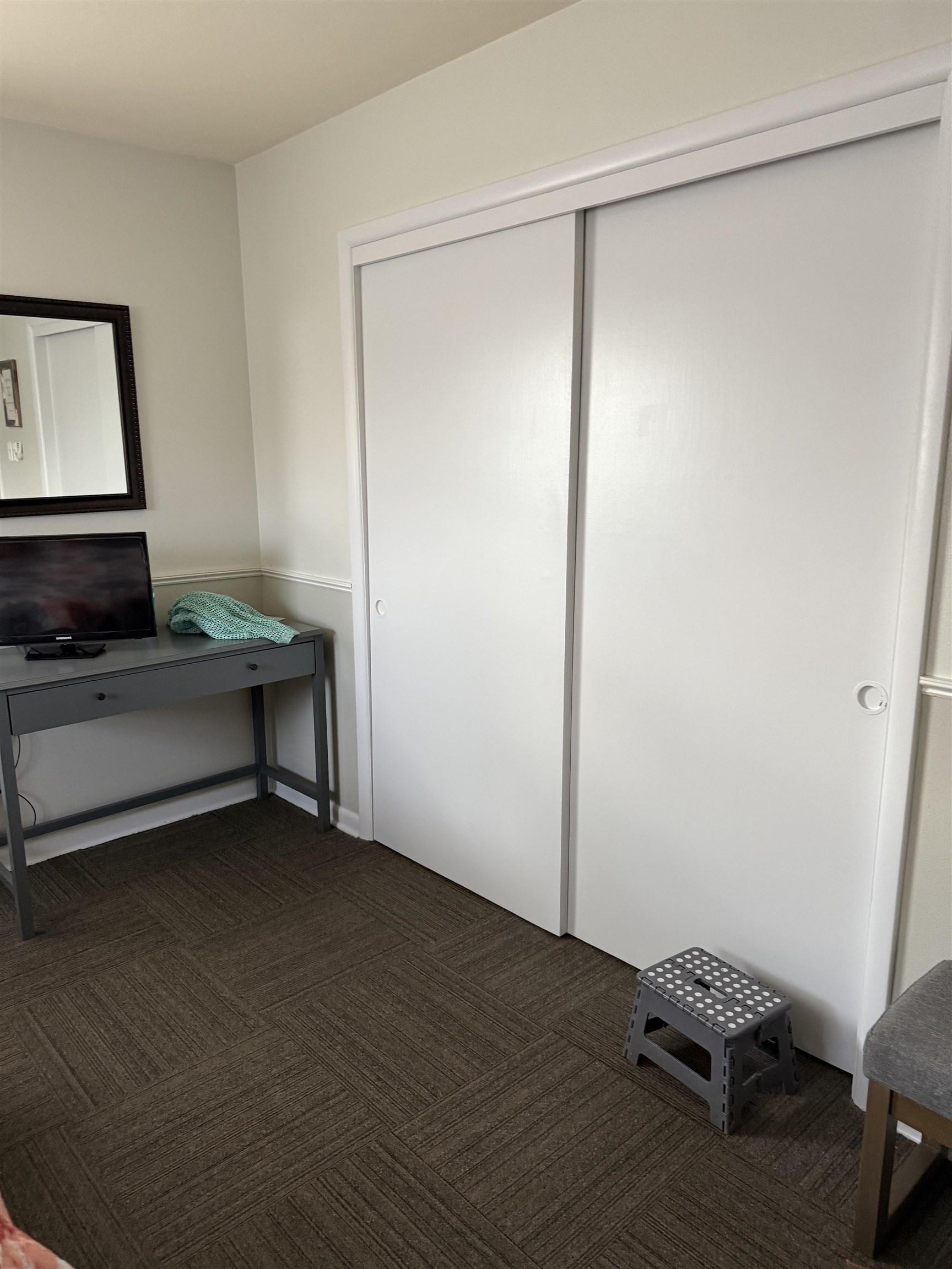 1909 West Laurel Street Freeport, IL 61032 - Photo 30 of 32 a view of room with wooden floor