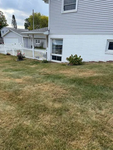 $169,900 | 1909 West Laurel Street, Freeport, IL 61032