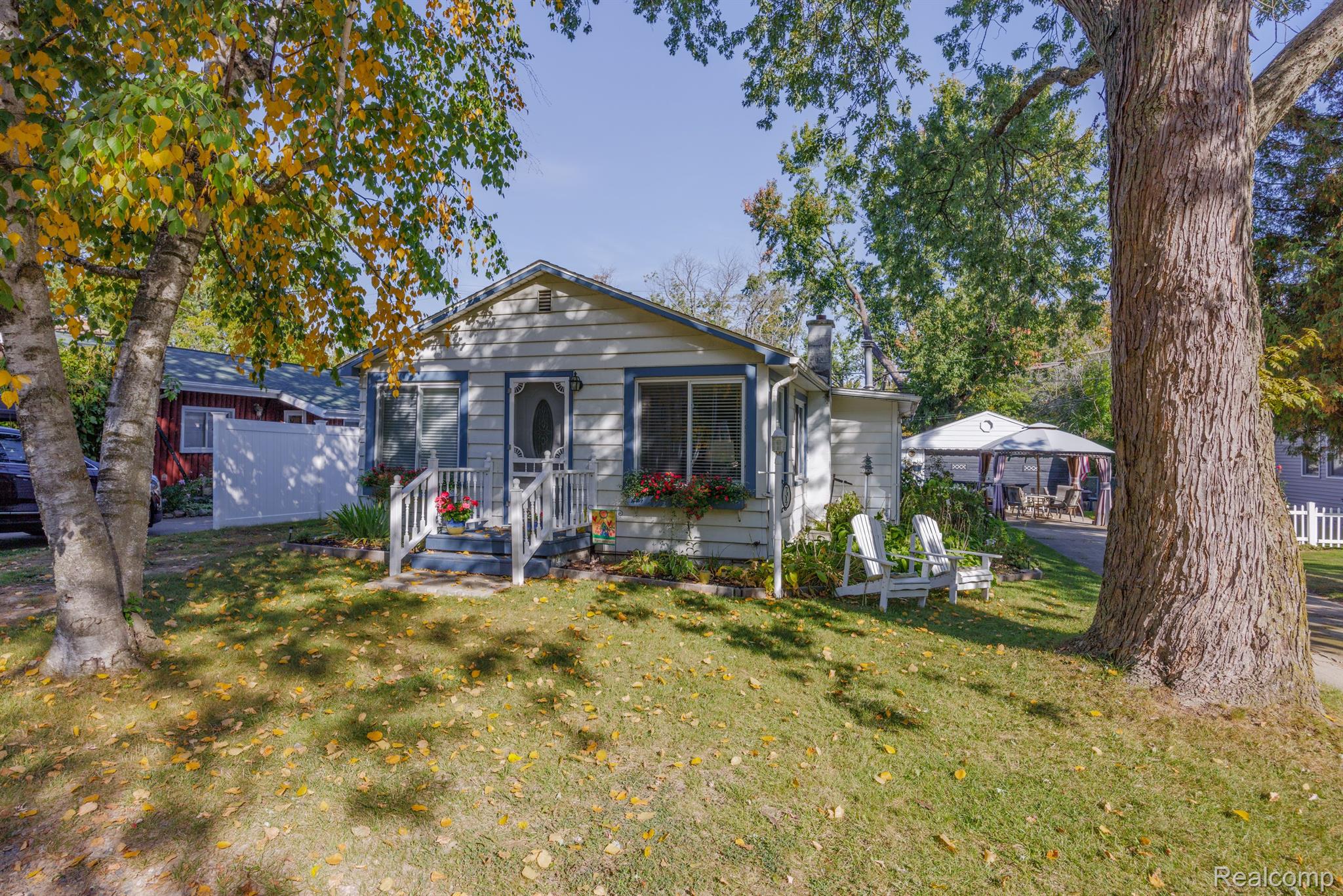 7317 Worth Road Lexington, MI 48450 - Photo 1 of 35 Gallery Image 1
