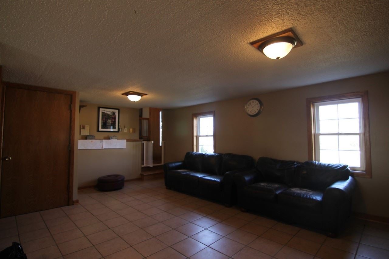 3355 170th Street Riverside, IA 52327 - Photo 14 of 27 Gallery Image 14