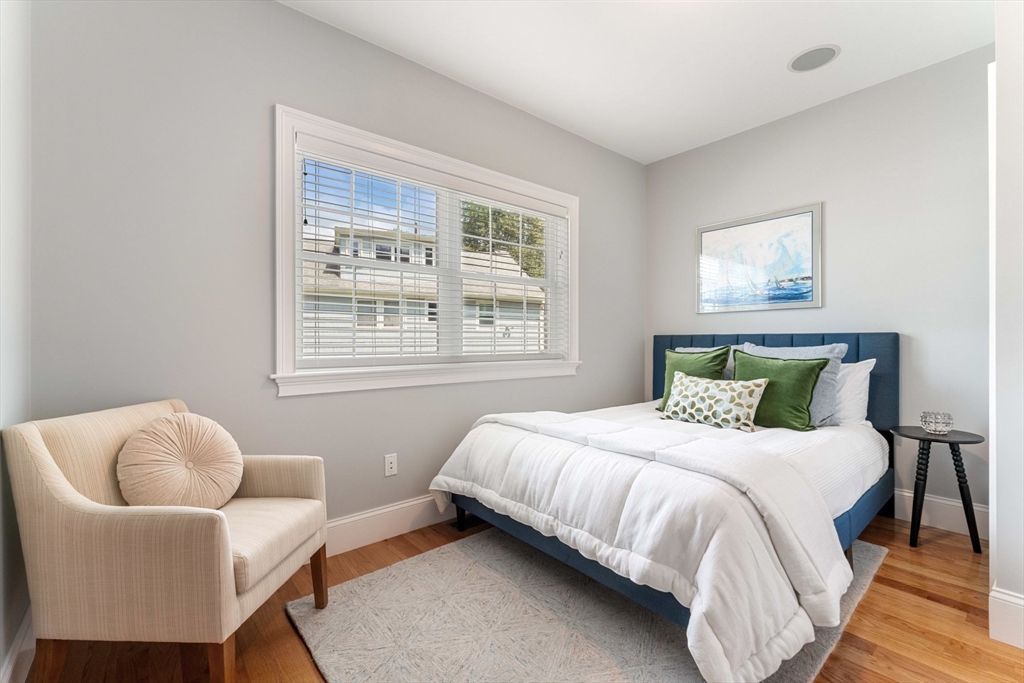 47 Frank Street Needham, MA 02494 - Photo 17 of 42 Gallery Image 17