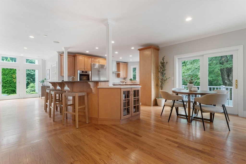 47 Frank Street Needham, MA 02494 - Photo 8 of 42 Gallery Image 8