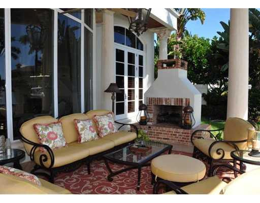 4101 Northeast 25th Avenue Lighthouse Point, FL 33064 - Photo 14 of 25 Patio/Deck