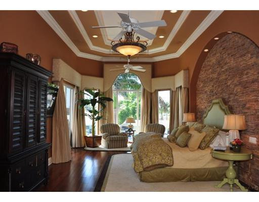 4101 Northeast 25th Avenue Lighthouse Point, FL 33064 - Photo 5 of 25 Master Bedroom