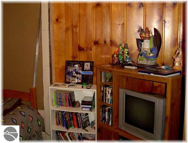 4815 Soderquist Road Mancelona, MI 49659 - Photo 10 of 15 1698001-9.JPG