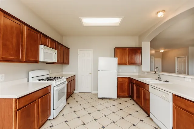 $1,675 | 1115 Middle Brook Drive, Leander, TX 78641