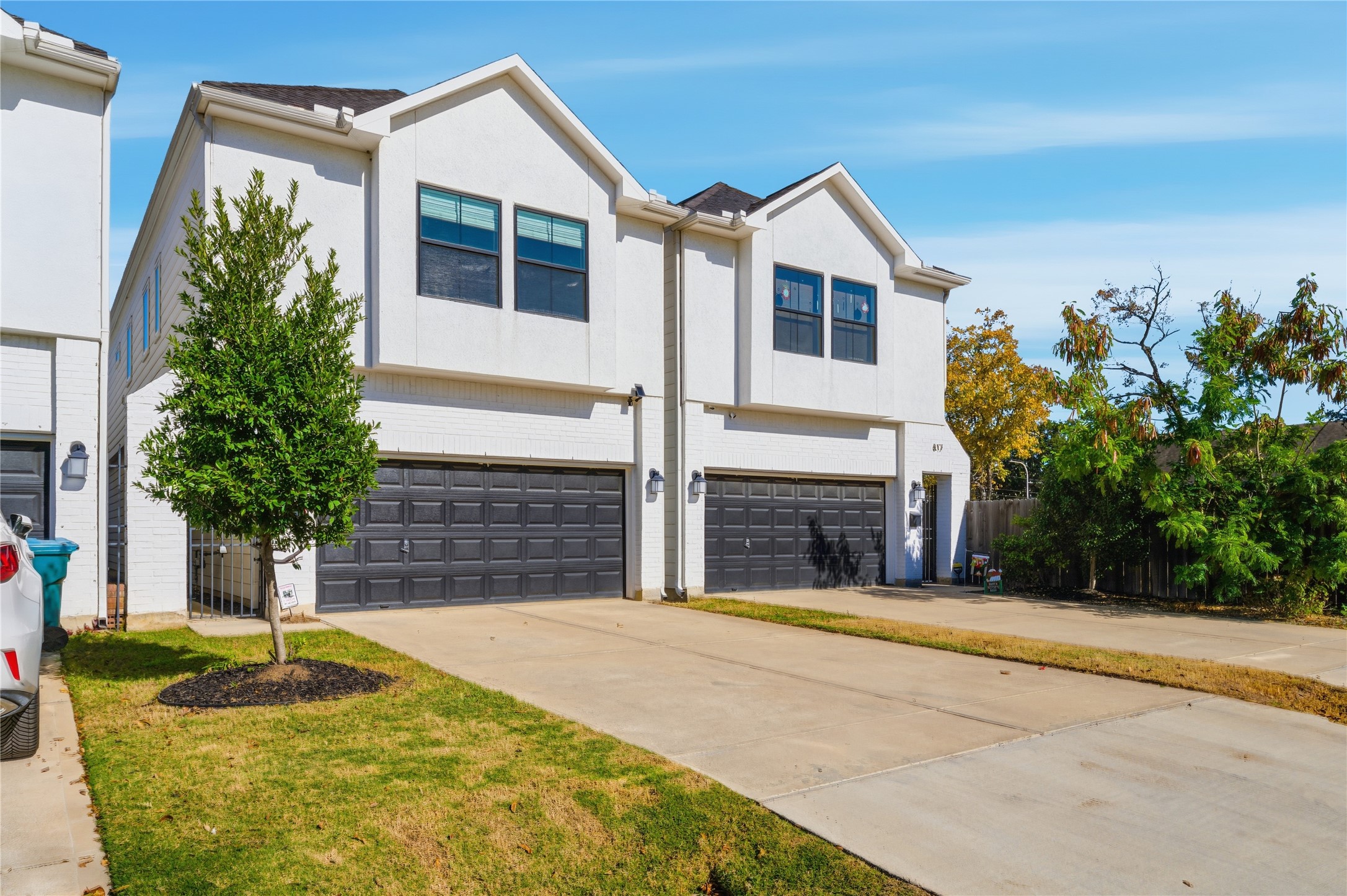 819 West 19th Street Houston, TX 77008 - Photo 2 of 39