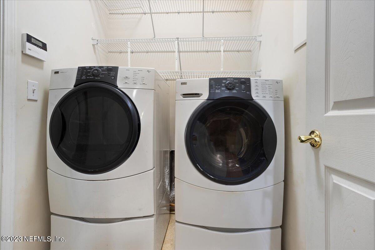 546 Lady Lake Road West Jacksonville, FL 32218 - Photo 18 of 25 13-Laundry