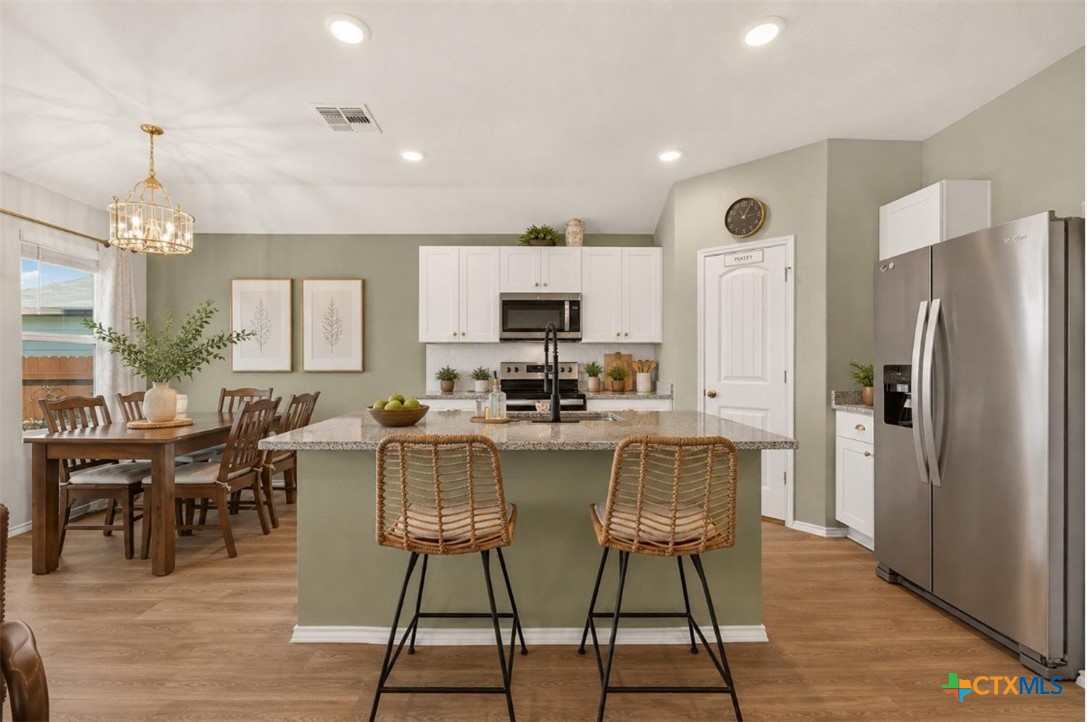 557 Chaco Loop Seguin, TX 78155 - Photo 8 of 15 Gallery Image 8