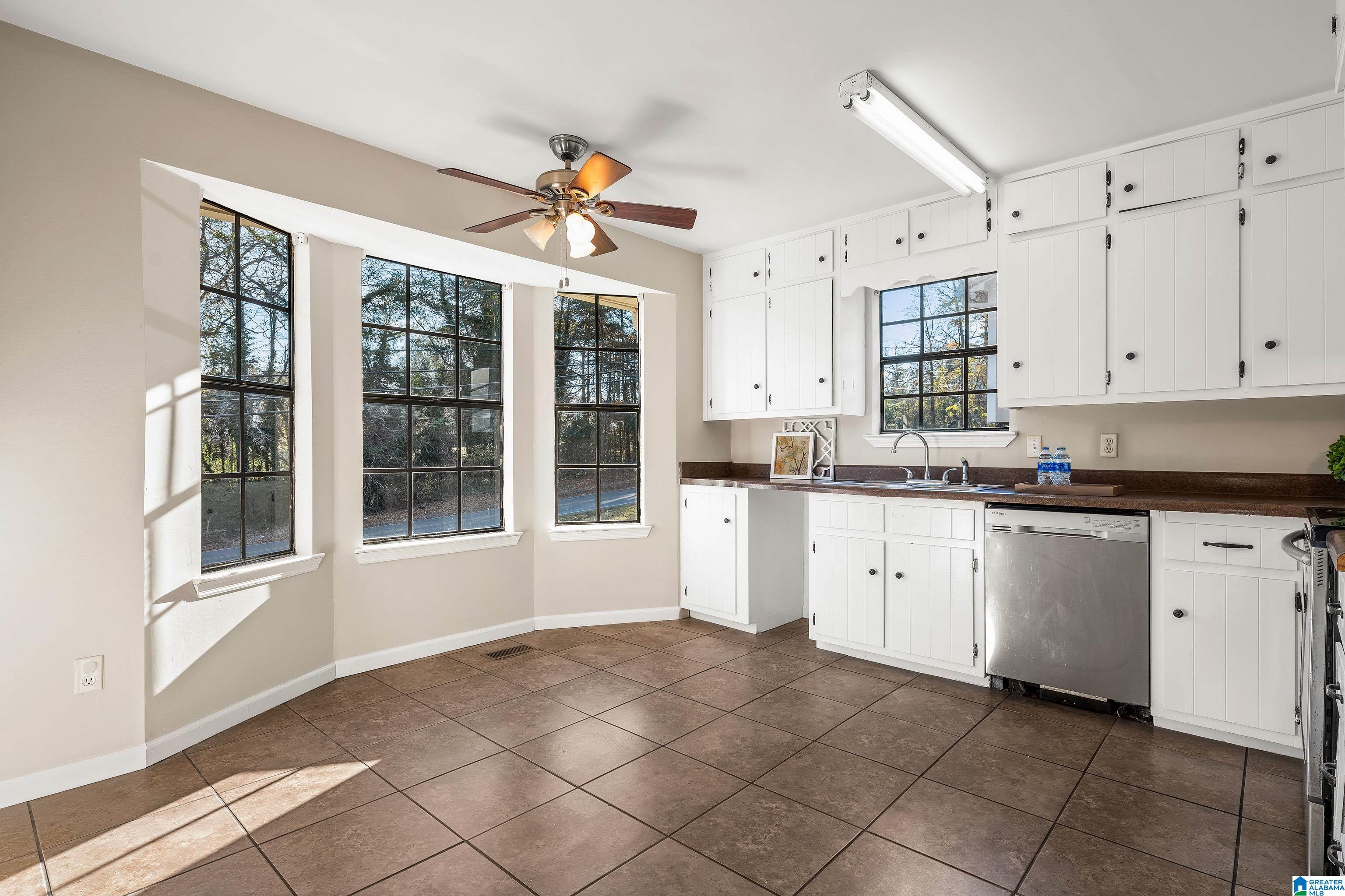 5894 Dug Hollow Road Pinson, AL 35126 - Photo 6 of 26
